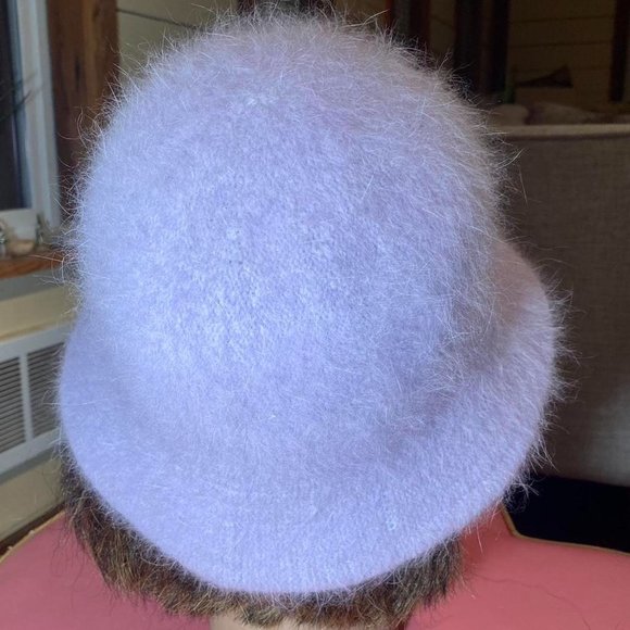 fuzzy light purple bucket hat 💟 - Picture 4 of 6